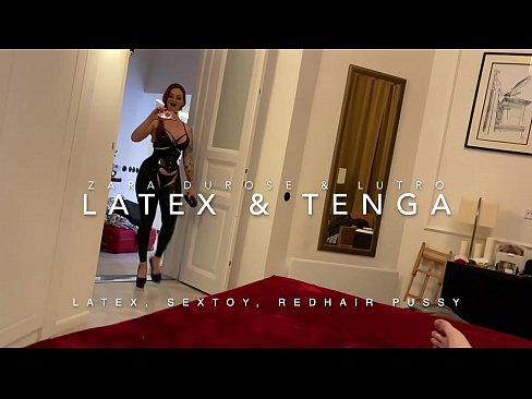 ❤️ Nwa nkịrịkọ na-acha uhie uhie yi uwe latex nke nnochi anya Ihe na-akpali agụụ mmekọahụ n'ụlọ  ❌️